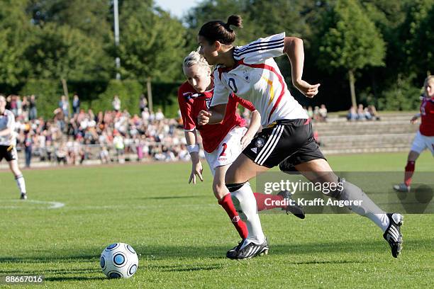 Dzsenifer Marozsan of Germany in action during the U19 Women International Friendly match between Germany and England at the Stadion Flensburg on...