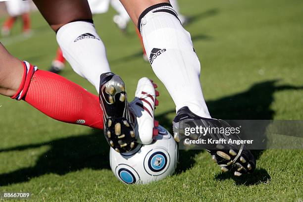 Dzsenifer Marozsan of Germany in action during the U19 Women International Friendly match between Germany and England at the Stadion Flensburg on...