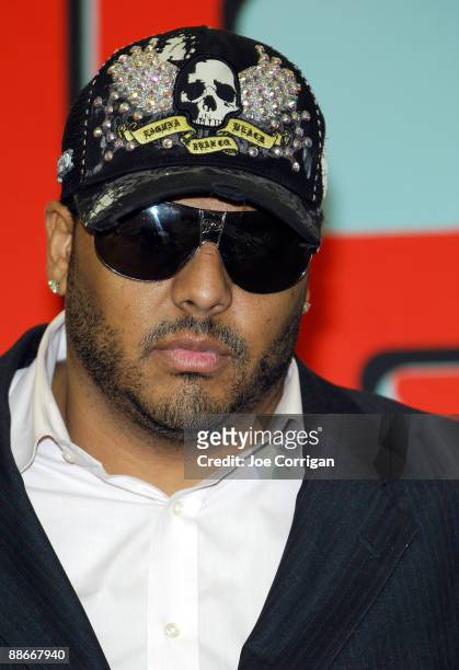 Singer Al B. Sure! arrives at J&R Music And Computer World on June 24, 2009 in New York City.