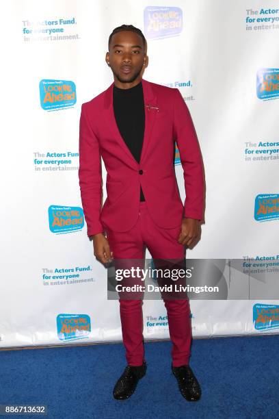 Actor Algee Smith attends The Actors Fund's 2017 Looking Ahead Awards honoring the youth cast of NBC's "This Is Us" at Taglyan Complex on December 5,...