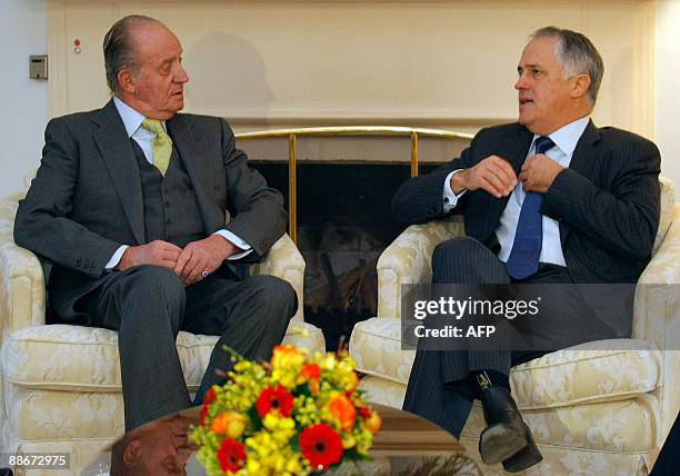 Spain's King Juan Carlos meets with Australia's opposition leader Malcolm Turnbull at Government House in Canberra June 25, 2009. Spain's King Juan...