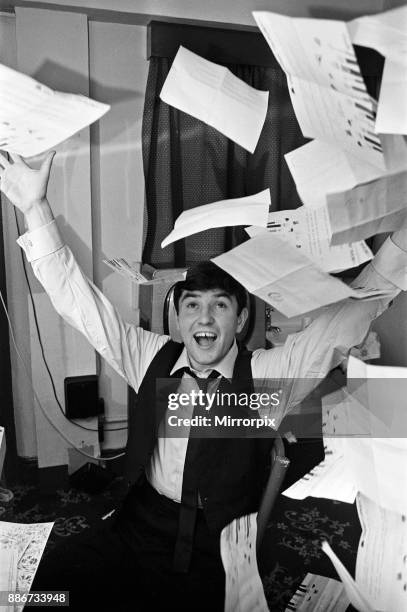 Comedian Jimmy Tarbuck rehearsing, 27th October 1963.