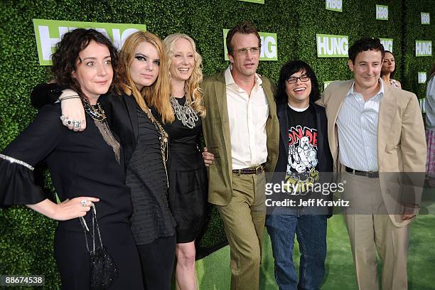 Actors Jane Adams, Sianoa Smit-McPhee, Anne Heche, Thomas Jane, Charlie Saxton and Eddie Jemison arrive at the HBO premiere of "Hung" held at...