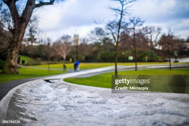 The Diana Princess of Wales Memorial Fountain in Hyde Park, Central London.The Diana Princess of Wales Memorial Fountain in Hyde Park, Central...