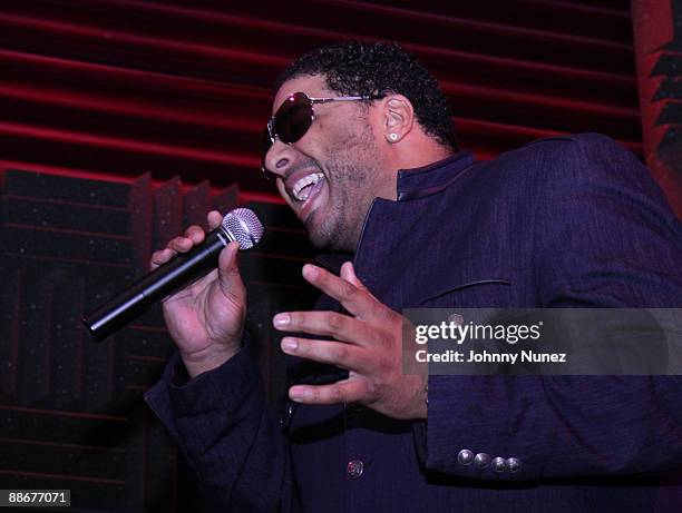 Al B. Sure performs at VIBE's VSessions LIVE! salute to Black Music Month at Joe's Pub on June 24, 2009 in New York City.