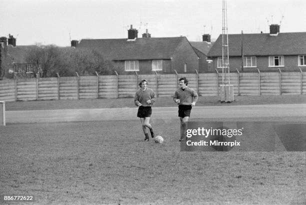 Terry McDermott, new Liverpool signing, reports for training at Melwood, 14th November 1974. Also pictured, Phil Thompson.