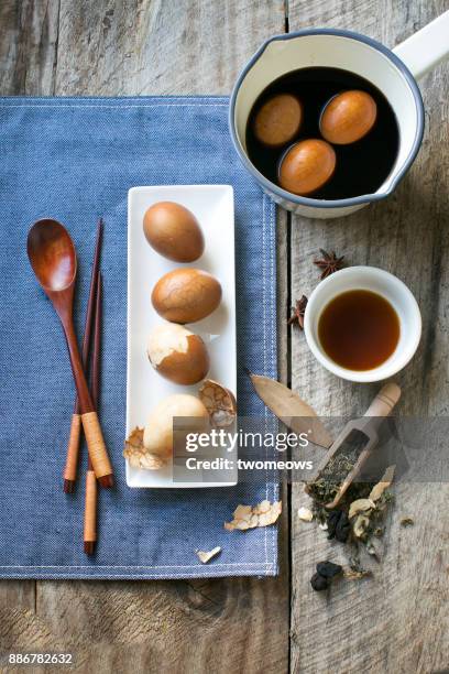 Agd Shell Counter 403 Egg Shell Top Stock Photos, High-Res Pictures, and Images - Getty ...
