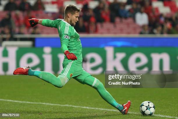 Fc Basel goalkeeper Tomas Vaclik from Czech Republic during the match between SL Benfica v FC Basel UEFA Champions League playoff match at Luz...