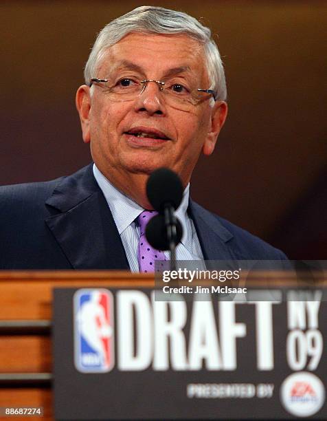 Commissioner David Stern rehearses prior to the 2009 NBA Draft at the Wamu Theatre at Madison Square Garden June 25, 2009 in New York City. NOTE TO...