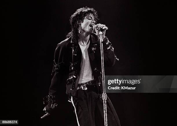 Michael Jackson performs in concert circa 1988.