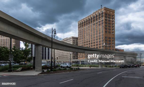 the streets of detroit - detroit stock pictures, royalty-free photos & images