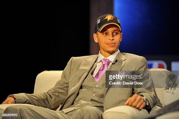 Stephen Curry speaks with Mark Jones of ESPN after being selected by the Golden State Warriors during the 2009 NBA Draft at the WaMu Theatre at...