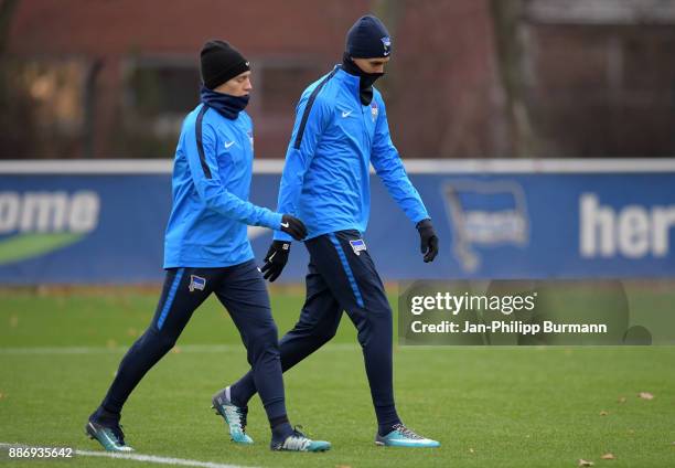 Mitchell Weiser and Davie Selke of Hertha BSC during a training session on December 6, 2017 in Berlin, Germany.