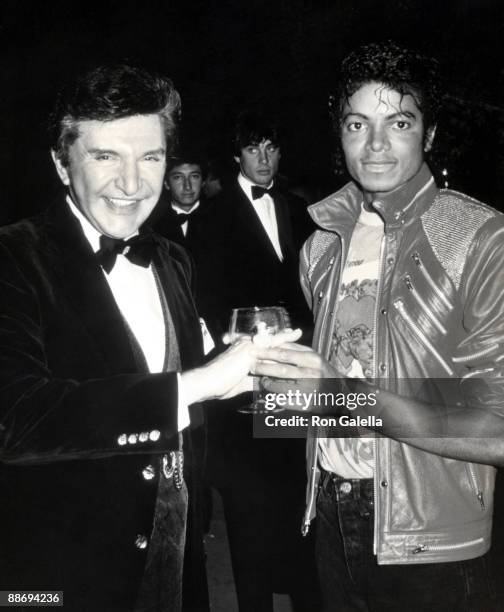 • Micheal Jackson and Liberace are all smiles at the Dreamgirls after party at Desilu Studios in Culver City, California on March 30, 1983. Jackson,...