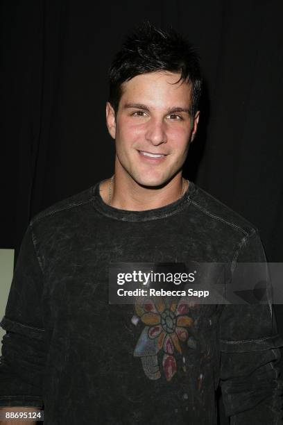 Actor, Jay Jablonski arrives at the premiere of "Everyone Wants to Be Italian" at the Egyptian Theatre on October 1, 2007 in Hollywood, California.