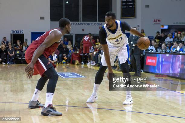 James Southerland of the Santa Cruz Warriors handles the ball against the Sioux Falls Skyforce on December 3, 2017 at the Kaiser Permanente Arena in...