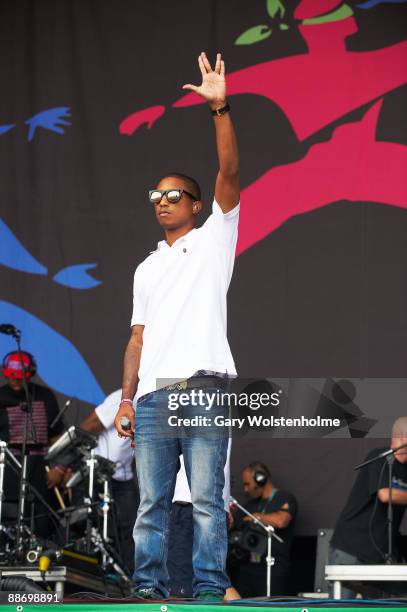 Pharrell Williams of N.E.R.D perform on stage on day 2 of Glastonbury Festival at Worthy Farm on June 26, 2009 in Glastonbury, England.