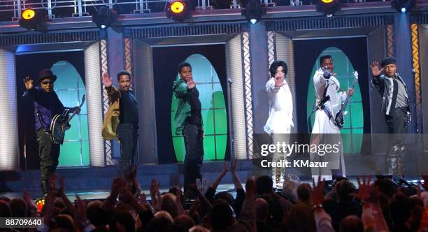 Tito Jackson, Marlon Jackson, Jackie Jackson, Michael Jackson, Jermaine Jackson and Randy Jackson of The Jacksons