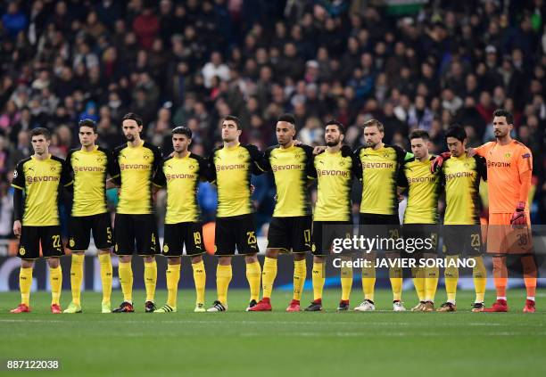 Dortmund's US midfielder Christian Pulisic, Dortmund's Spanish defender Marc Bartra, Dortmund's Serbian defender Neven Subotic, Dortmund's German...