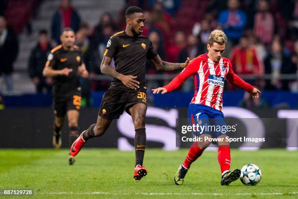 Antoine Griezmann of Atletico de Madrid runs with the ball during the UEFA Champions League 2017-18 match at Wanda Metropolitano on 22 November 2017...