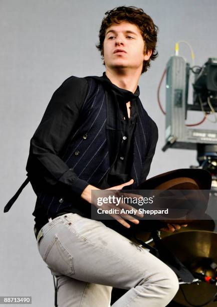 Luke Pritchard of The Kooks performs on stage on day 1 of Hard Rock Calling 2009 in Hyde Park on June 26, 2009 in London, England.