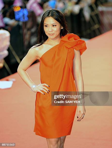 Singaporean pop singer Tanya Chua poses on the red carpet of the 20th Golden Melody Awards in Taipei on June 27, 2009. Performers from Taiwan, Hong...
