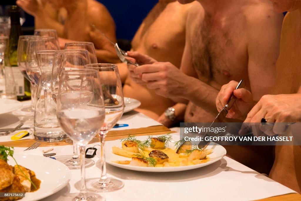 FRANCE-LIFESTYLE-RESTAURANT-NUDISM-NATURISM