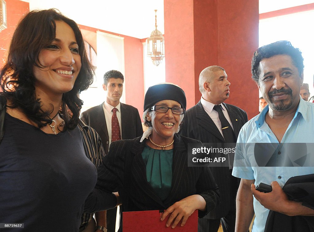 Samira La Femme De Cheb Khaled Algerian Rai singer Cheb Khaled and his wife Samira are welcomed by