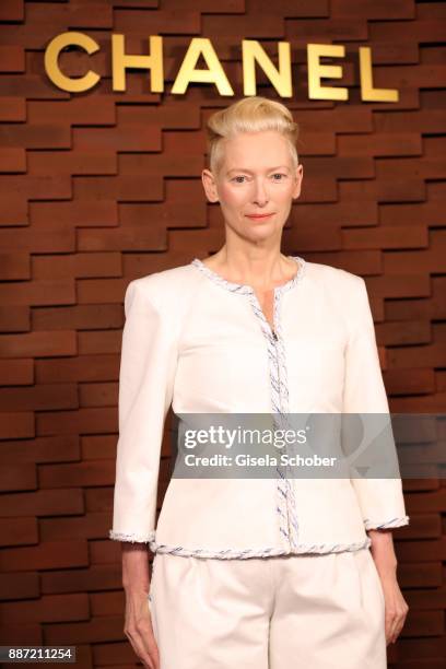 Tilda Swinton during the Chanel "Trombinoscope" Collection des Metiers d'Art 2017/18 photo call at Elbphilharmonie on December 6, 2017 in Hamburg,...