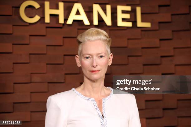 Tilda Swinton during the Chanel "Trombinoscope" Collection des Metiers d'Art 2017/18 photo call at Elbphilharmonie on December 6, 2017 in Hamburg,...