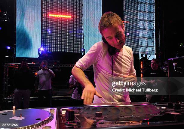 Eddie Halliwell performs at the 13th annual Electric Daisy Carnival electronic music festival on June 26, 2009 in Los Angeles, California.