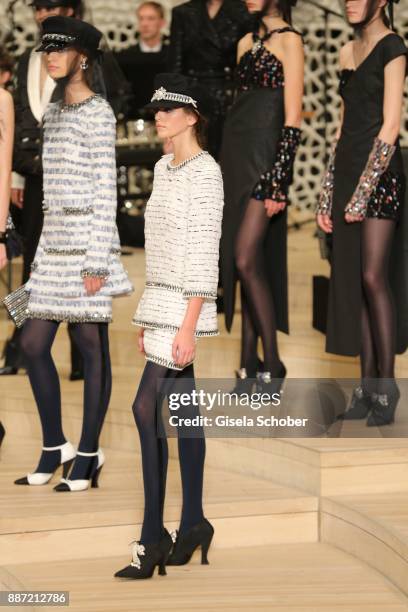 Model Kaia Gerber, daughter of Cindy Crawford during the Chanel "Trombinoscope" collection Metiers d'Art 2017/18 show at Elbphilharmonie on December...