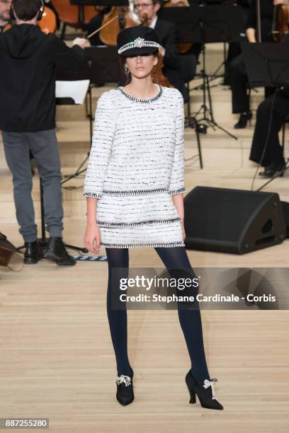 Model Kaia Gerber walks the runway during the Chanel Collection Metiers d'Art Paris Hamburg 2017/18 at the Elbphilharmonie on December 6, 2017 in...