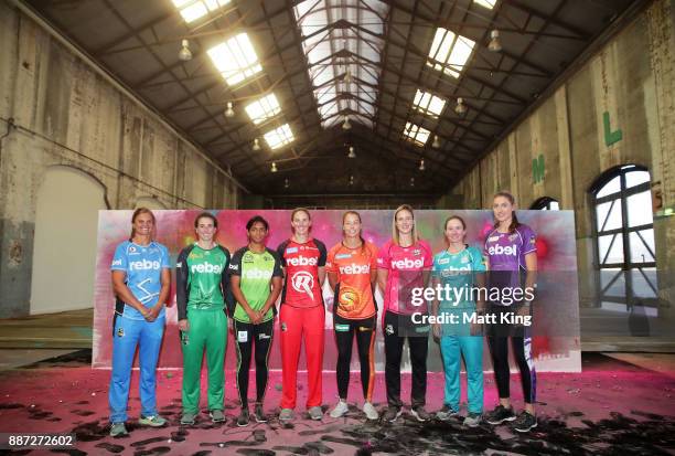 Suzie Bates of the Adelaide Strikers, Georgia Elwiss of the Melbourne Stars, Harmanpreet Kaur of the Sydney Thunder, Amy Satterthwaite of the...