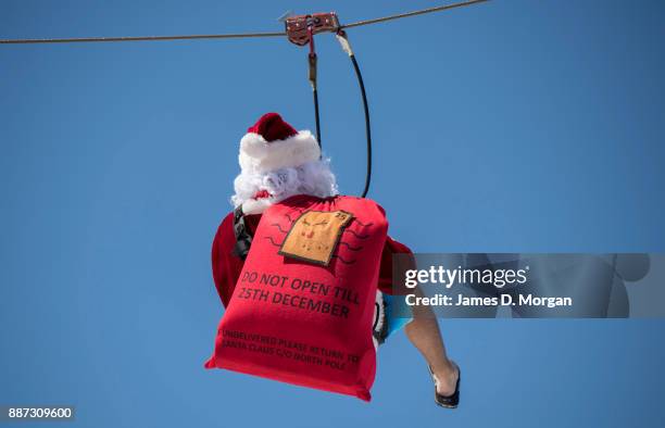 Flying Fox Ride Photos and Premium High Res Pictures - Getty Images