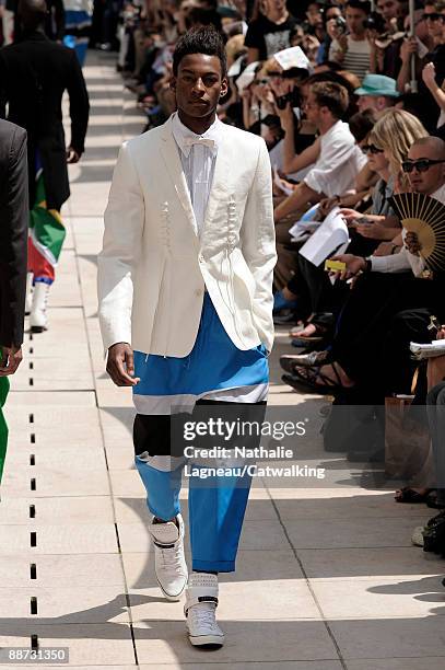 Model walks the runway during the Masatomo fashion show at Paris Fashion Week Menswear Spring/Summer 2010 at Hotel Saint-James & Albany on June 28,...