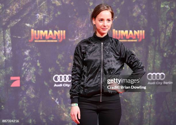 Amelie Plaas-Link arrives at the German premiere of 'Jumanji: Willkommen im Dschungel' at Sony Centre on December 6, 2017 in Berlin, Germ