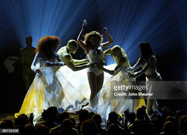 Singer Beyonce onstage at the 2009 BET Awards at the Shrine Auditorium on June 28, 2009 in Los Angeles, California.