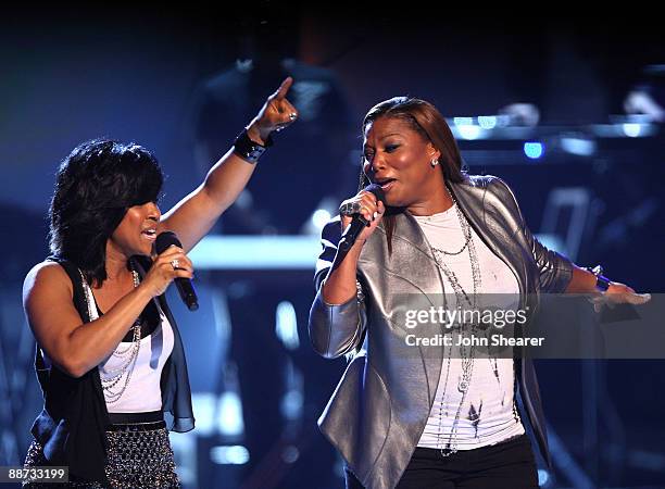 Musicians Erica Campbell of Mary Mary and Queen Latifah onstage at the 2009 BET Awards at the Shrine Auditorium on June 28, 2009 in Los Angeles,...