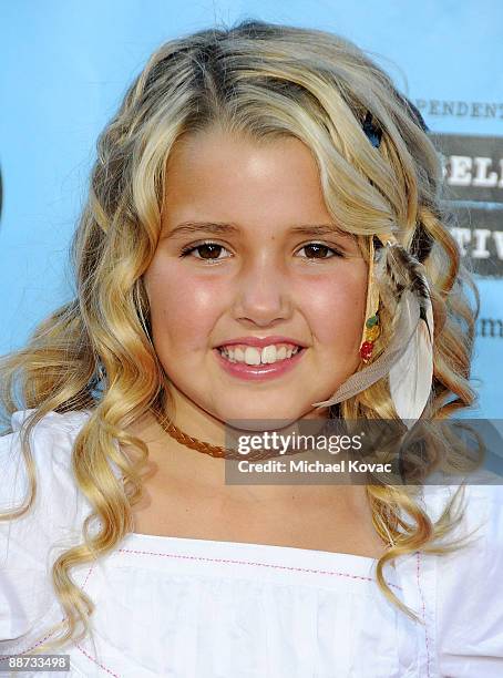 Emily Grace Rider Emily Grace Photos and Premium High Res Pictures - Getty Images
