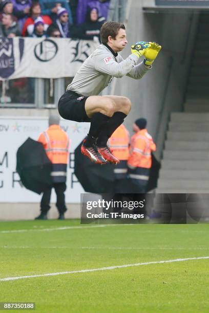 Goalkeeper Martin Maennel of Aue in action during the Second Bundesliga match between SG Dynamo Dresden and FC Erzgebirge Aue at DDV-Stadion on...