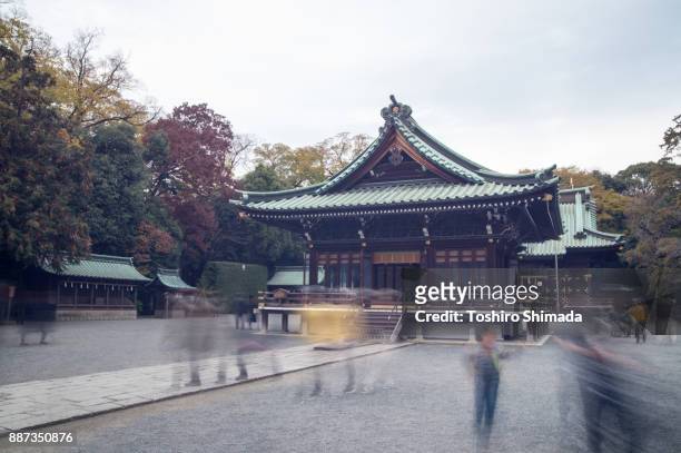 mishima shrine in mishima city, shizuoka, japan - mishima city 個照片及圖片檔