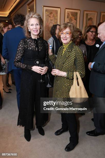 Lucinda Ballard and Joan Mirviss during the Macklowe Gallery Hosts 2018 Winter Antiques Show Kickoff Event at 445 Park Avenue on December 6, 2017 in...