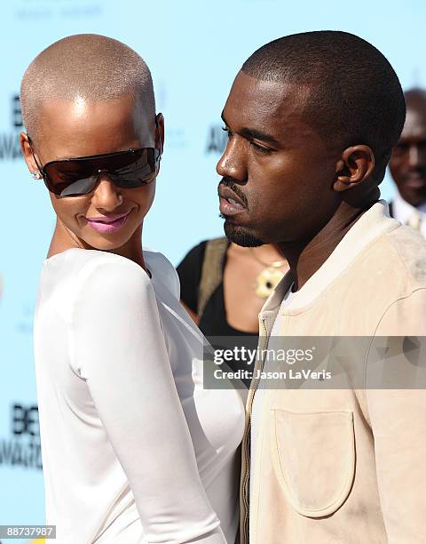 Rapper Kanye West and Amber Rose attend the 2009 BET Awards at The Shrine Auditorium on June 28, 2009 in Los Angeles, California.