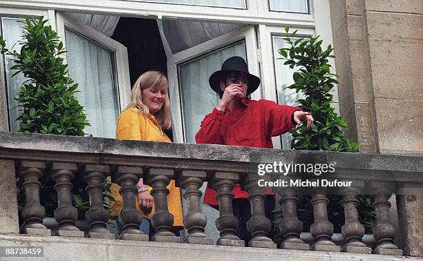 Michael Jackson with Debbie Rowe in 1997 in Paris, France.