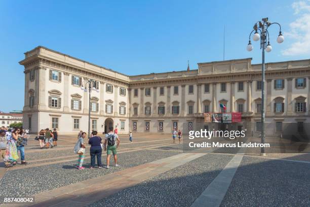 palazzo reale di milano - palazzo reale foto e immagini stock