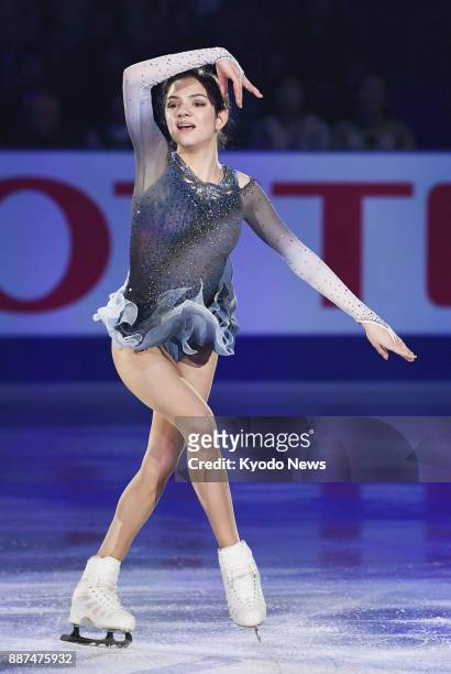 Evgenia Medvedeva of Russia performs in the NHK Trophy gala exhibition in Osaka on Nov. 12, 2017. ==Kyodo