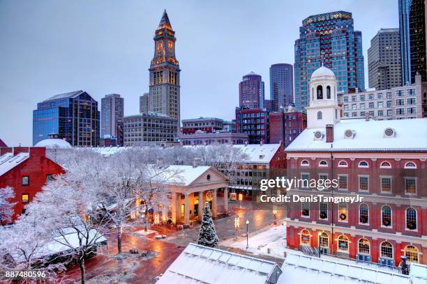winter in boston - christmas city stockfoto's en -beelden