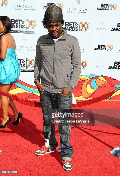 Rapper Wale attends the 2009 BET Awards at The Shrine Auditorium on June 28, 2009 in Los Angeles, California.