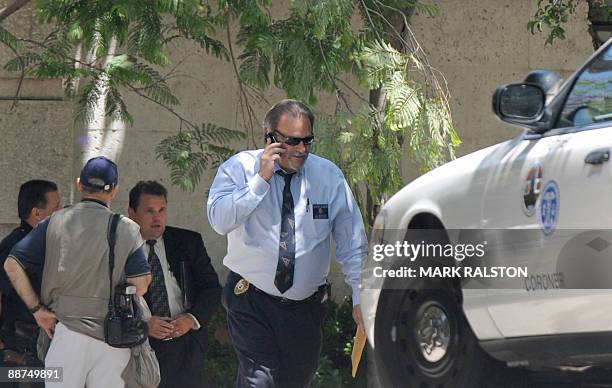 Ed Winter Integrity 38 Chief Coroner Investigator Stock Photos, High-Res Pictures, and ...